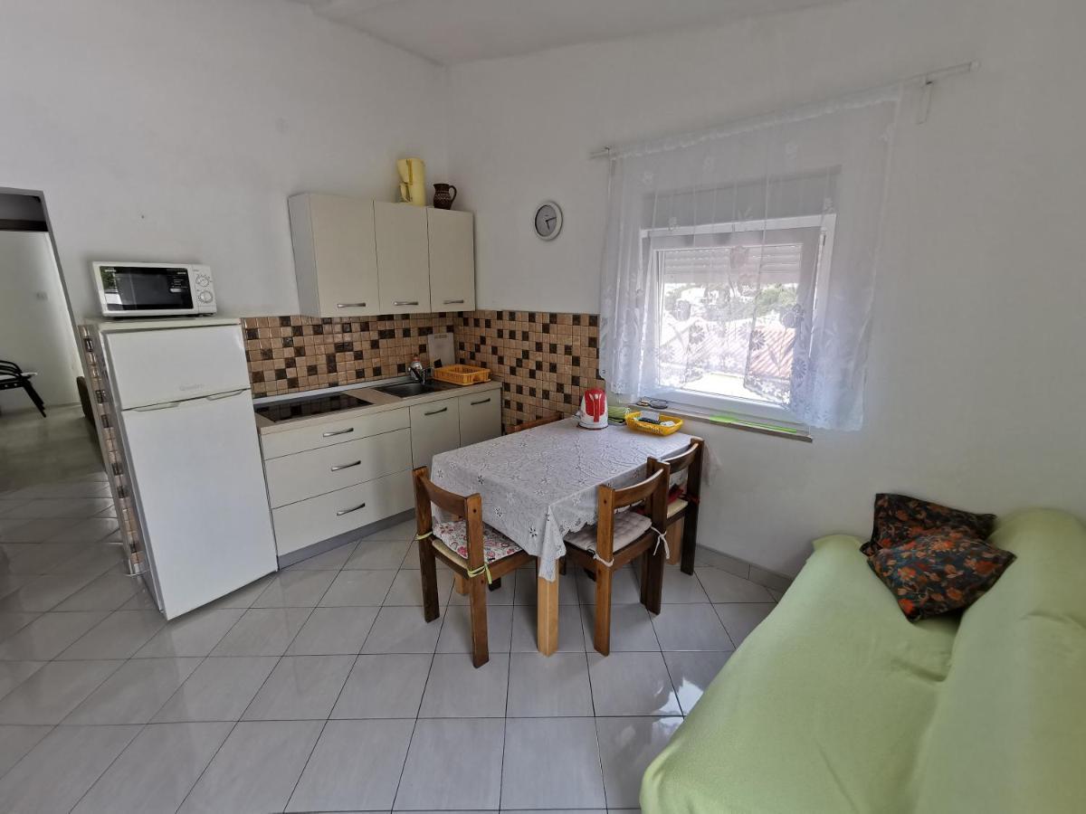 לוקובו Apartment Marica מראה חיצוני תמונה