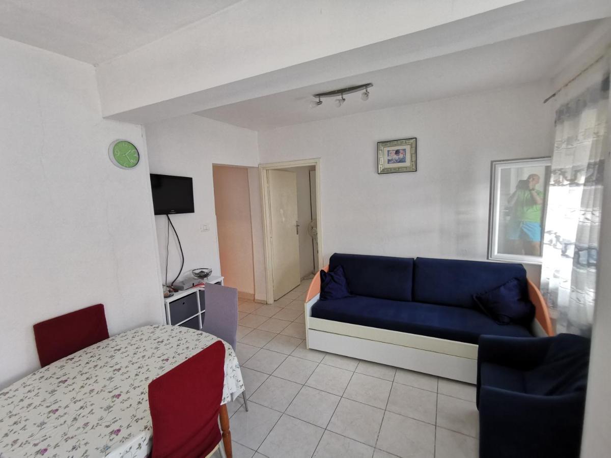 לוקובו Apartment Marica מראה חיצוני תמונה